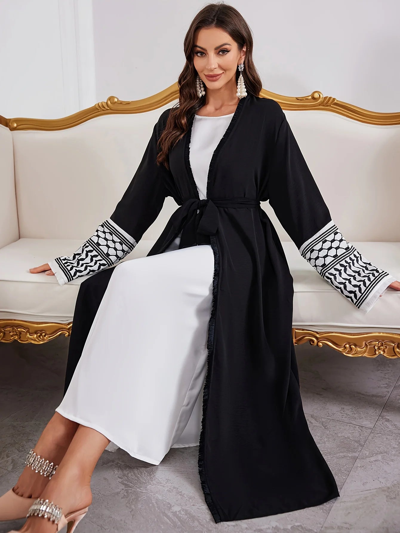 Abaya FARACHA